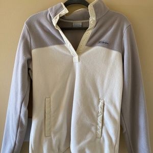 Colombia Botton Fleece